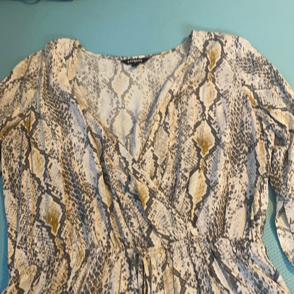Express romper